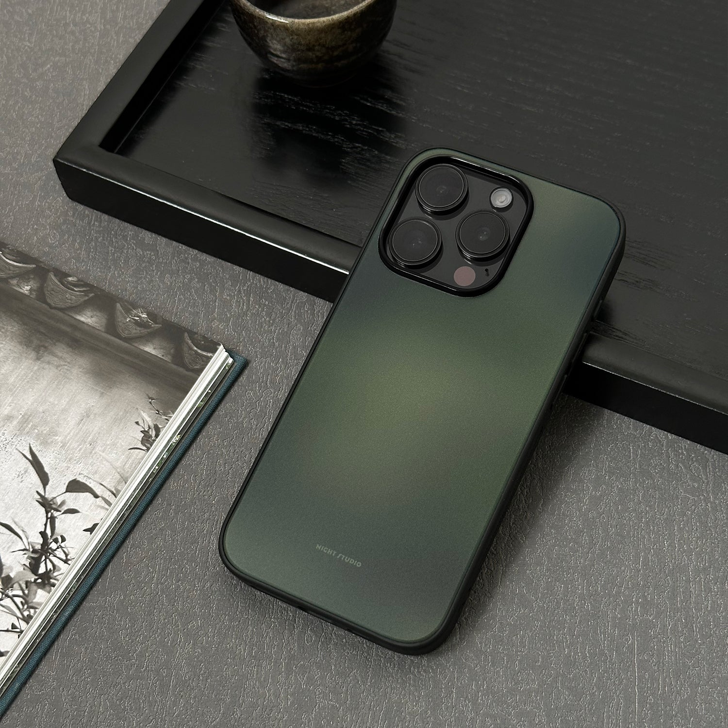 Eclipse Green