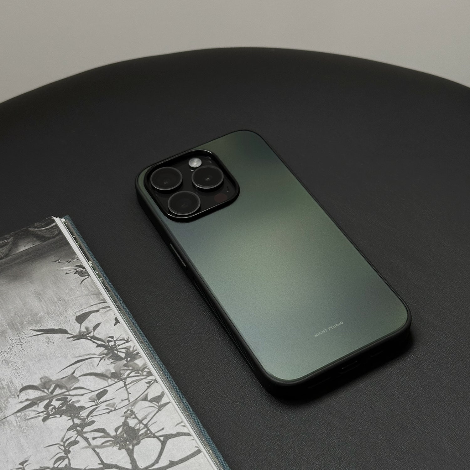 Eclipse Green